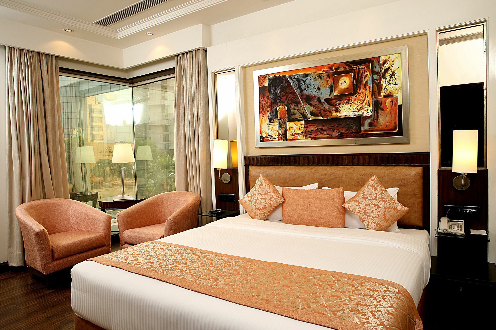 Inde Hotel Signature Tower Gurgaon Bagian luar foto